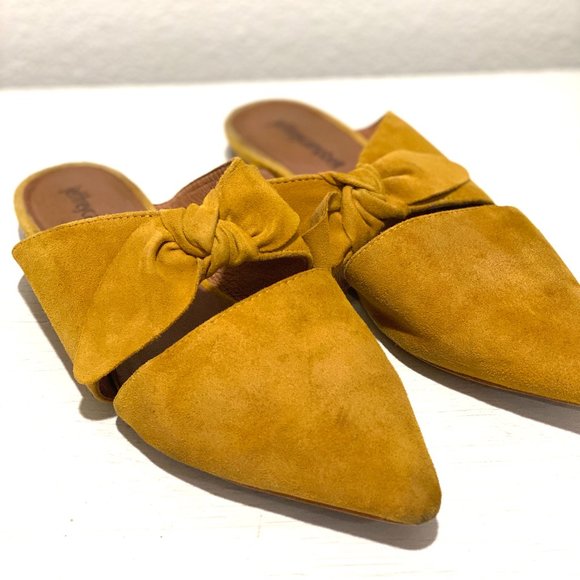 Jeffrey Campbell Shoes - Jeffrey Campbell Charlin Mustard Yellow Bow Pointed Toe Mule Slip Ons | Size 8